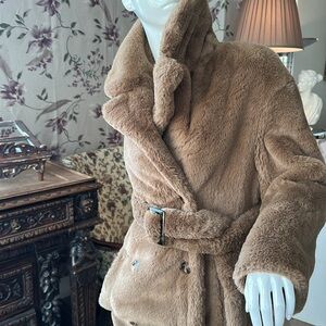 Faux Mink Fur Coat Long Soft Lined Amazing Sz Xs-S. Super warm too. Worn to ski